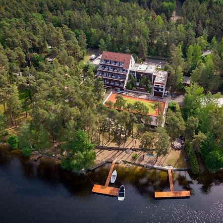 Hotel Hladina Nebrich Dış mekan fotoğraf