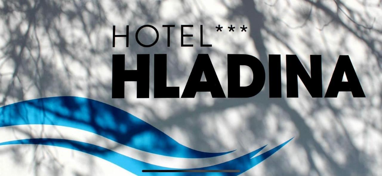 Hotel Hladina Nebrich Dış mekan fotoğraf