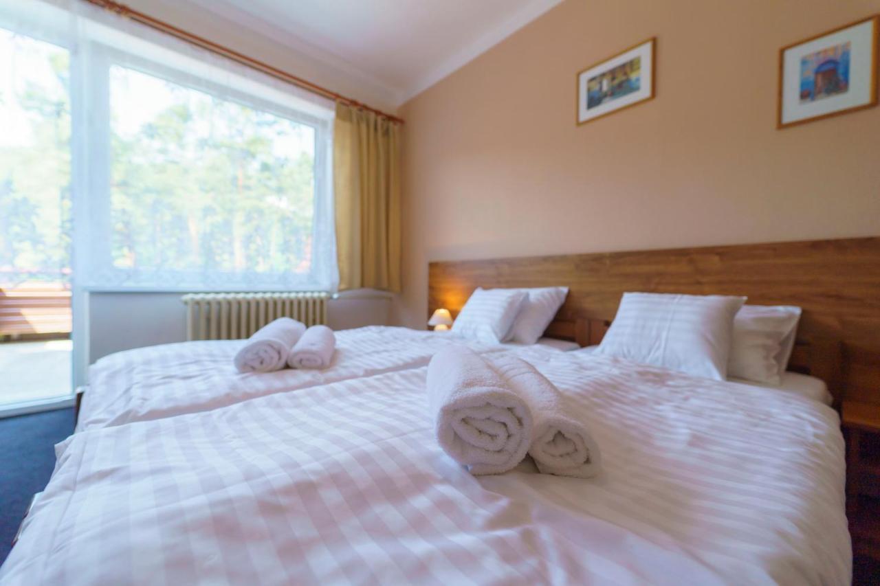 Hotel Hladina Nebrich Dış mekan fotoğraf