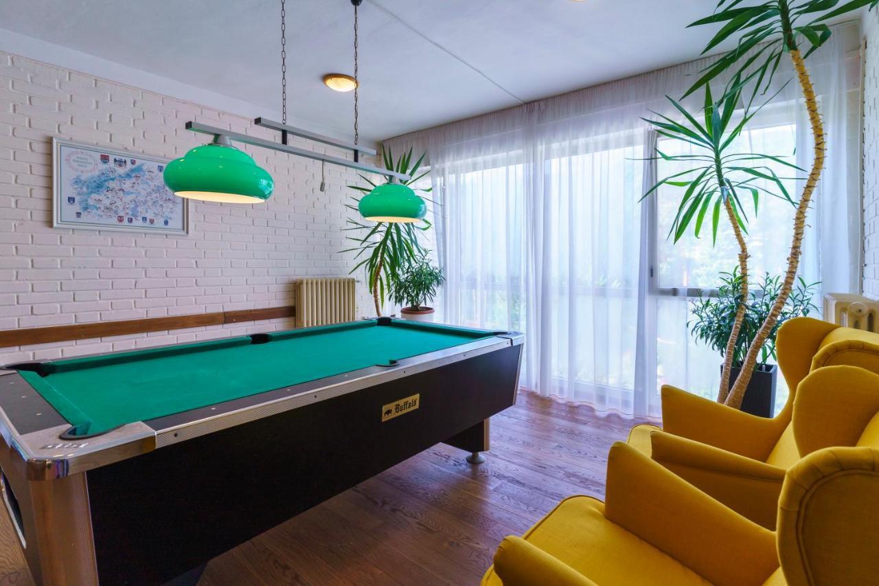 Hotel Hladina Nebrich Dış mekan fotoğraf